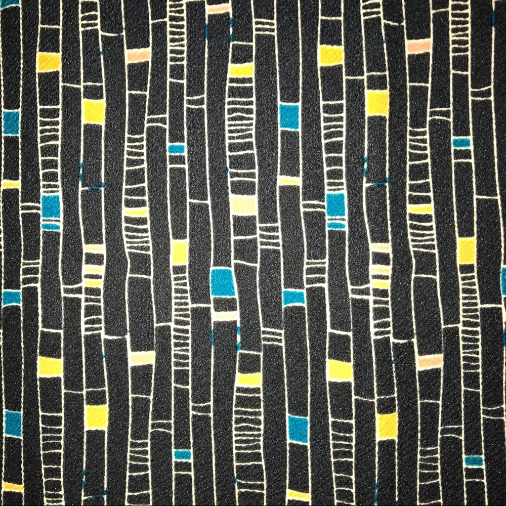 LuLaRoe Cassie Skirt - Picture 2 of 5